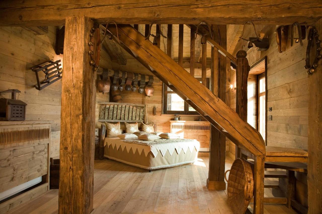 Chalet Euthalia Restaurant & Suites San Giacomo  Kültér fotó